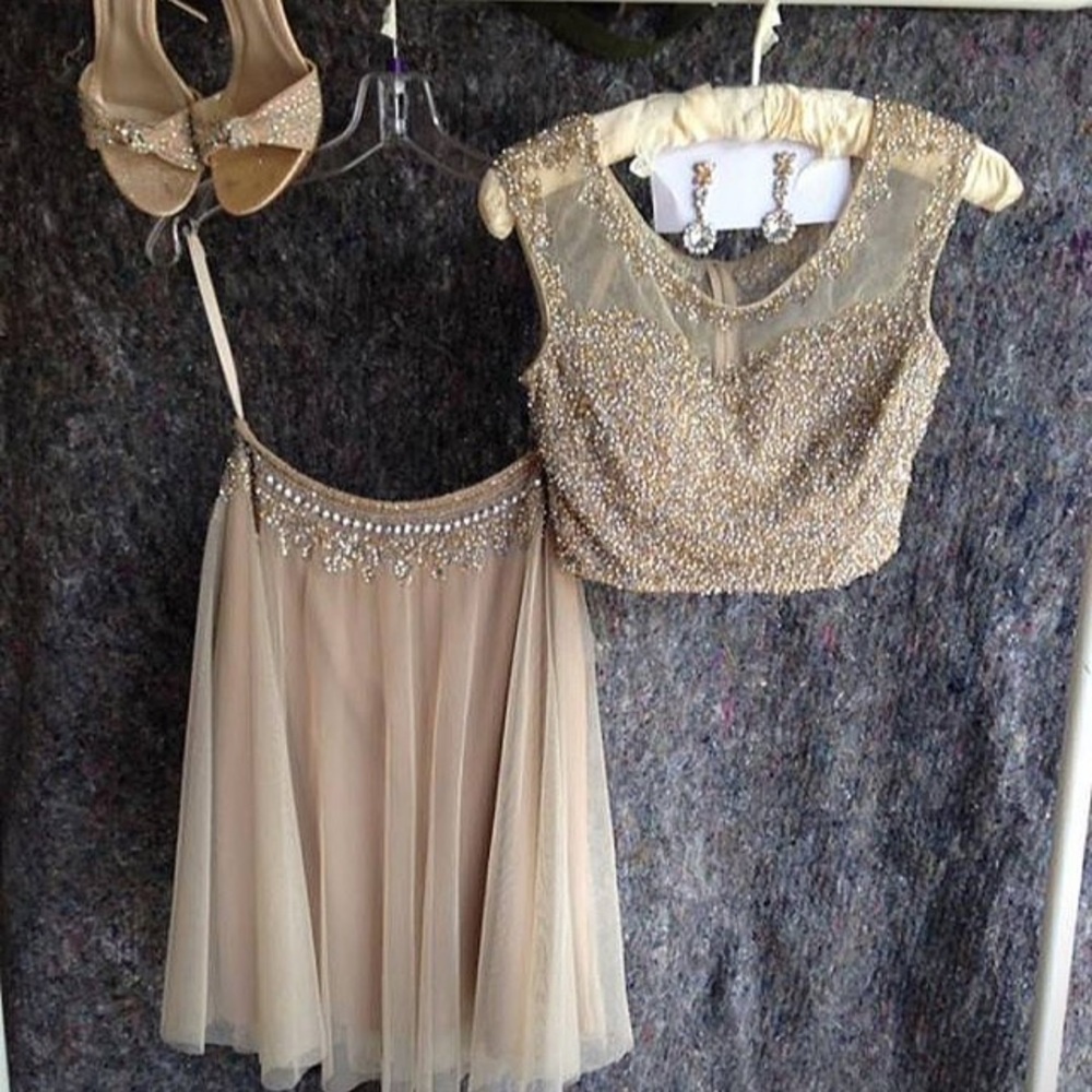 Prom Dress 2 pc -ask about earrings & shoes